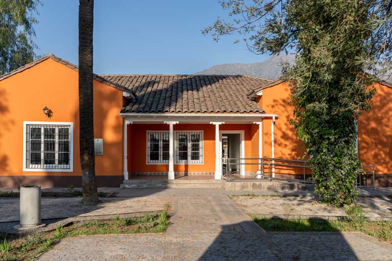Casona Nemesio Antúnez